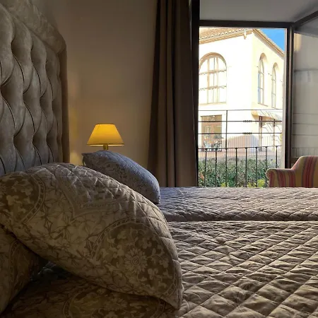 Casa-palacio Santa Pola * Ronda