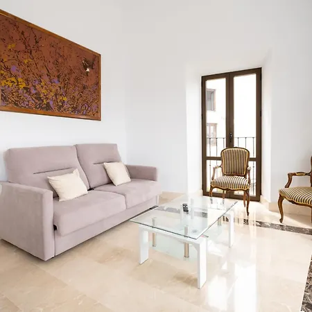 Casa-palacio Santa Pola * روندا