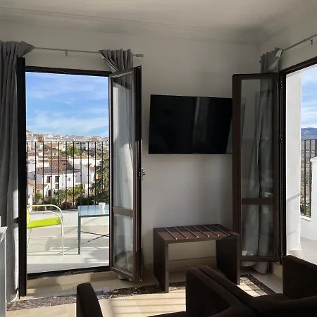 Casa-palacio Santa Pola Ронда